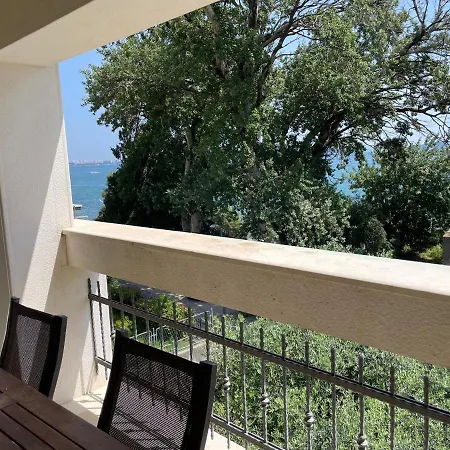 Apartment Seaside Kastela